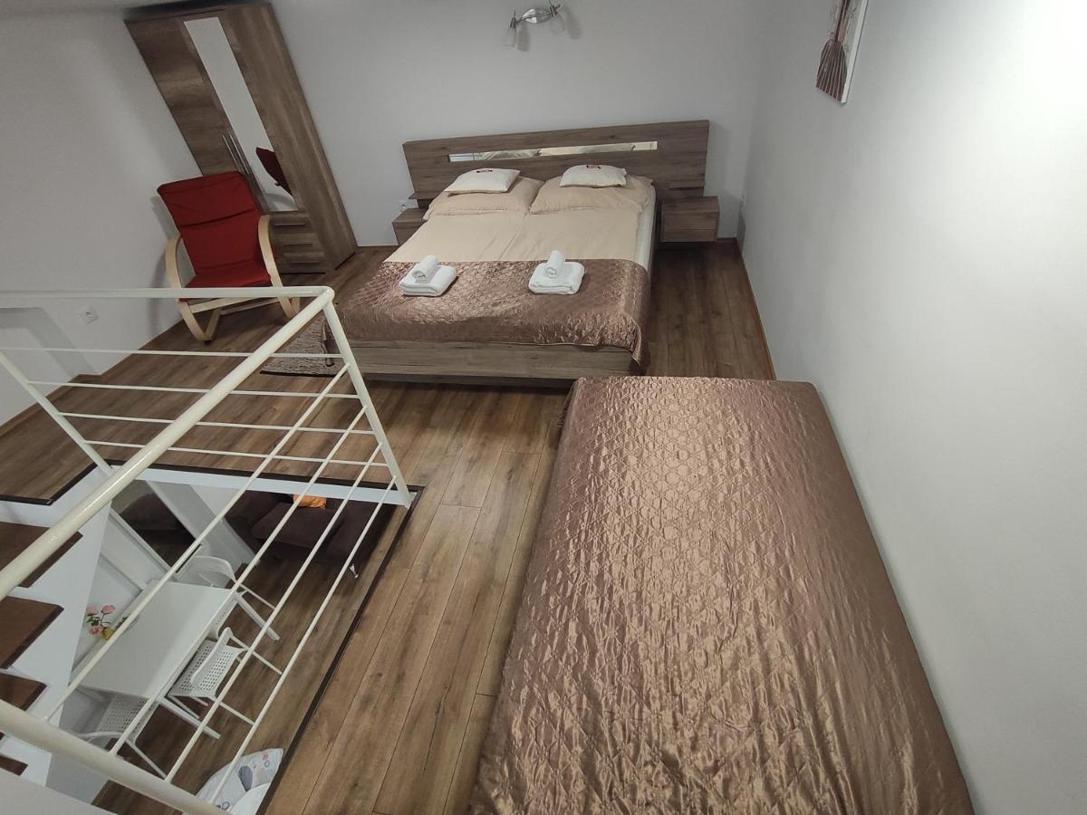 شقة Kossuth Garden ديبريتْسين المظهر الخارجي الصورة